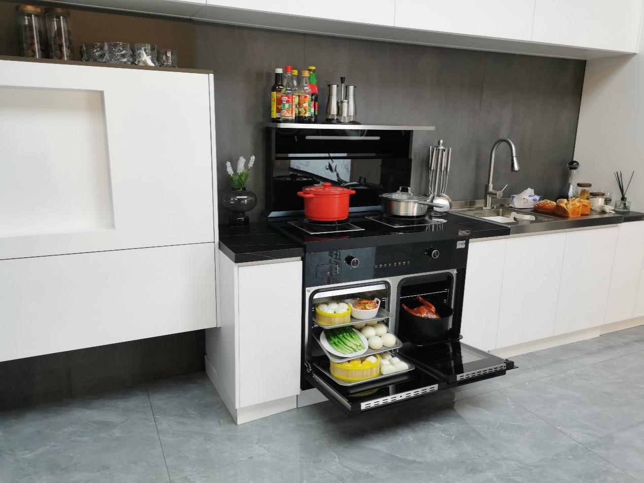 我想咨询一下,开放式厨房怎么挑选集成灶?