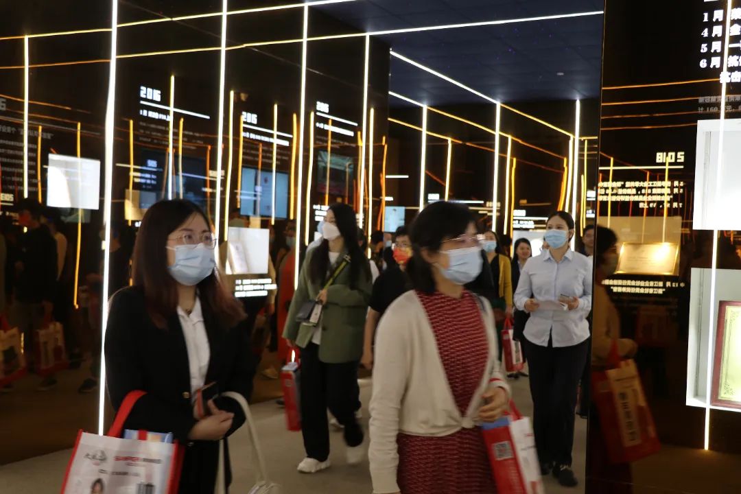 集成十大品牌帅丰电器联合建设银行开展建行家装节活动