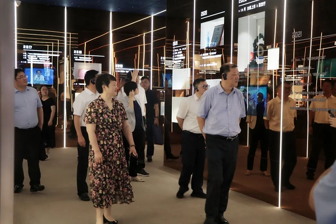 省政协领导莅临帅丰电器,高度肯定帅丰集成灶高质量发展 省政协领导莅临帅丰电器,高度肯定帅丰集成灶高质量发展