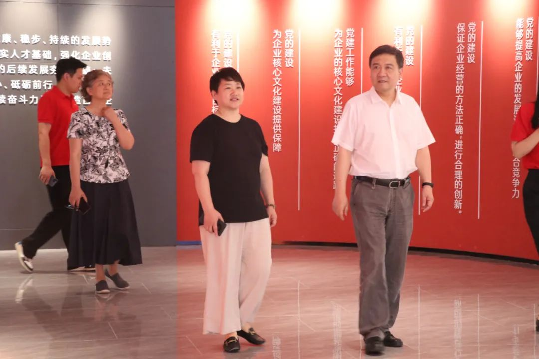 浙江省人大常委会党组一行莅临集成灶品牌帅丰电器参观调研！