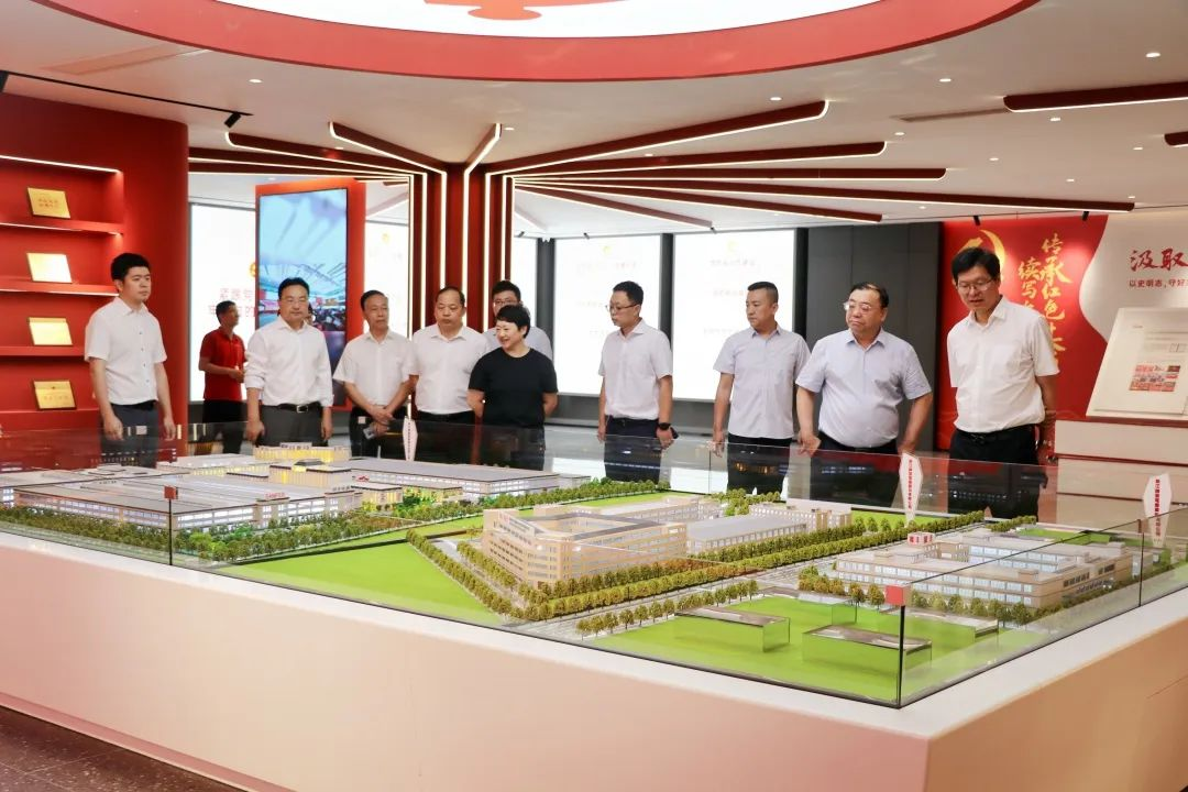 中国五金制品协会理事长一行莅临集成灶品牌帅丰电器考察指导