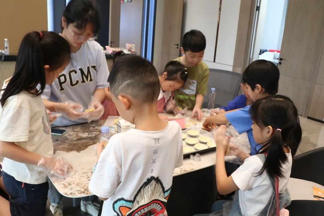 帅丰集成灶组织小美食家DIY趣游记活动,在劳动中寻找快乐 帅丰集成灶组织小美食家DIY趣游记活动,在劳动中寻找快乐