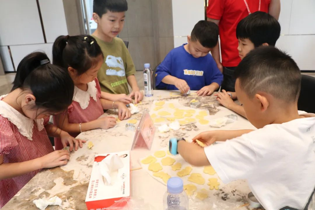 帅丰集成灶组织小美食家DIY趣游记活动,在劳动中寻找快乐 帅丰集成灶组织小美食家DIY趣游记活动,在劳动中寻找快乐