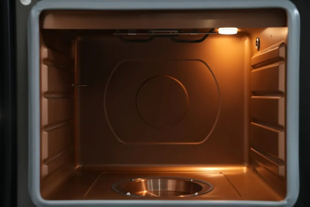 一家六口,三代同堂,帅丰集成灶烹饪爱的味道,传递家的温暖! 一家六口,三代同堂,帅丰集成灶烹饪爱的味道,传递家的温暖!