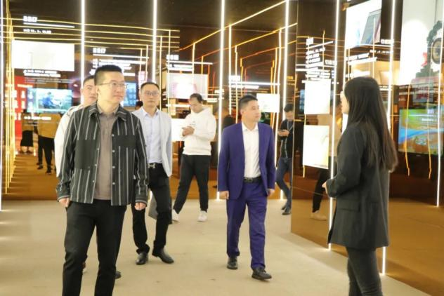 天猫优品理想厨房王雁北一行莅临集成灶品牌帅丰电器参观调研! 天猫优品理想厨房王雁北一行莅临集成灶品牌帅丰电器参观调研!