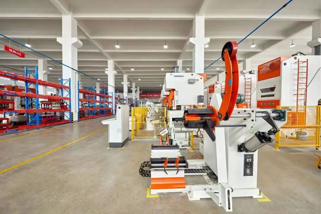 帅丰电器获评多项国家标准编写证书,帅丰标准定义行业标准! 帅丰电器获评多项国家标准编写证书,帅丰标准定义行业标准!