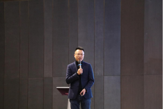 “兔”飞猛进 只争朝夕,大国品牌帅丰电器2023新年动员大会顺利召开 “兔”飞猛进 只争朝夕,大国品牌帅丰电器2023新年动员大会顺利召开