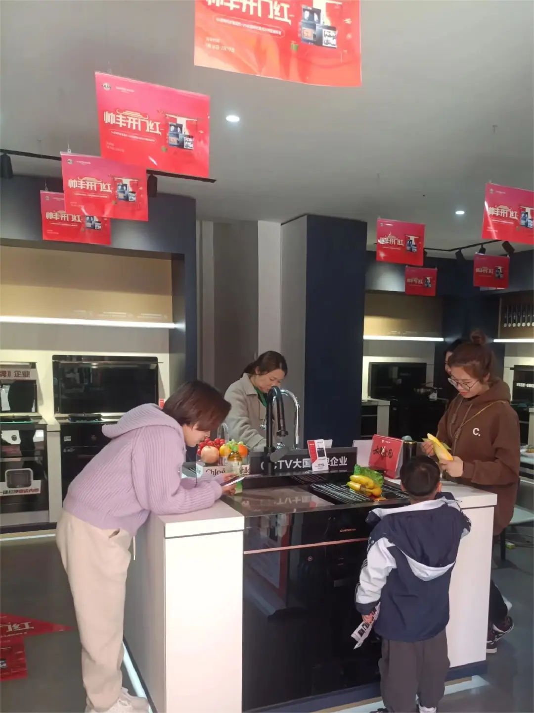 集成灶品牌帅丰为加盟商持续赋能,赢战终端市场! 集成灶品牌帅丰为加盟商持续赋能,赢战终端市场!