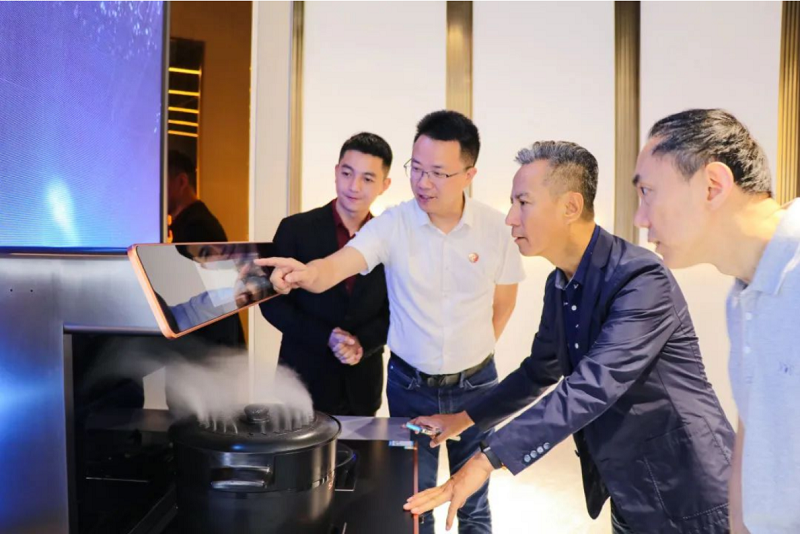 帅丰电器成功入选“首批集成智能厨房产业试点企业”    帅丰电器成功入选“首批集成智能厨房产业试点企业”