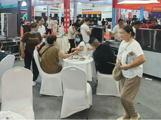 多维出击 赢战市场|帅丰电器携新品时空S7亮相家博会,火爆出圈! 多维出击 赢战市场|帅丰电器携新品时空S7亮相家博会,火爆出圈!