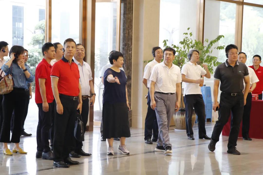 领势而上,实力荣耀|“中国厨具之都”评审组专家走进帅丰,考察指导相关工作