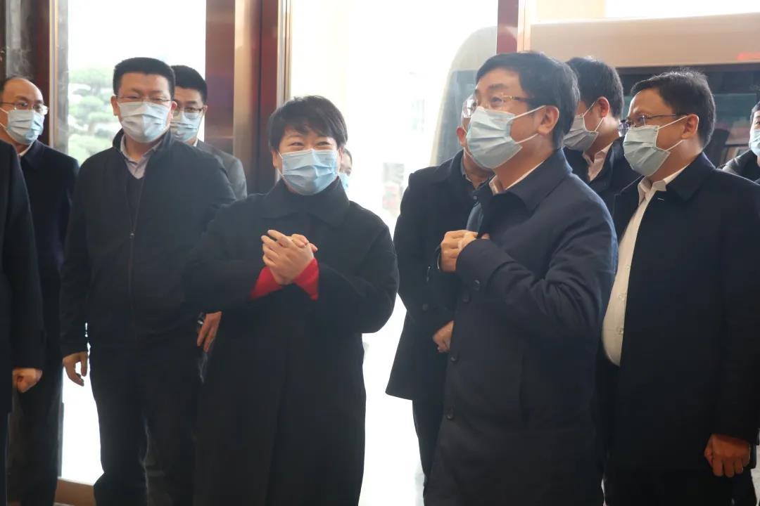 行业标杆,彰显丰采|绍兴市委副书记、代市长施惠芳一行莅临帅丰调研指导!