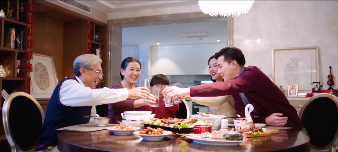 开年见喜!帅丰结缘欢乐喜剧人,和你共享欢乐盛宴!   开年见喜!帅丰结缘欢乐喜剧人,和你共享欢乐盛宴!