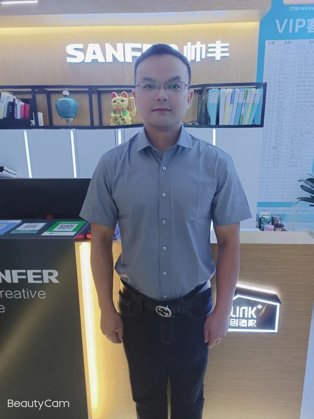 帅丰电器大商丰采!吴显金谈如何通过售后服务带动销售 帅丰电器大商丰采!吴显金谈如何通过售后服务带动销售