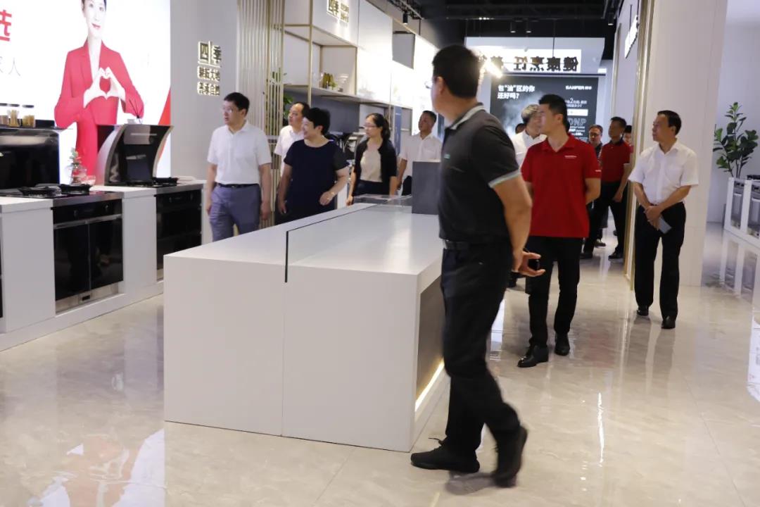 领势而上,实力荣耀|“中国厨具之都”评审组专家走进帅丰,考察指导相关工作 领势而上,实力荣耀|“中国厨具之都”评审组专家走进帅丰,考察指导相关工作
