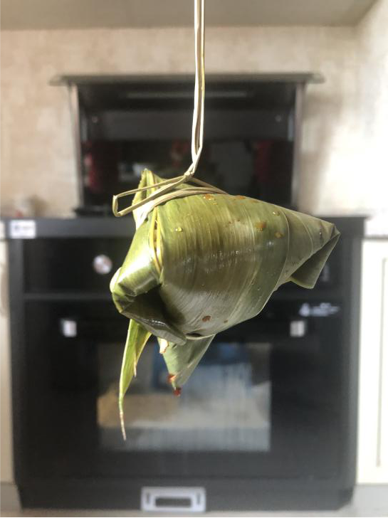 端午节快到了!今天帅丰电器就来挑战一下,煮100个粽子需要多久? 端午节快到了!今天帅丰电器就来挑战一下,煮100个粽子需要多久?