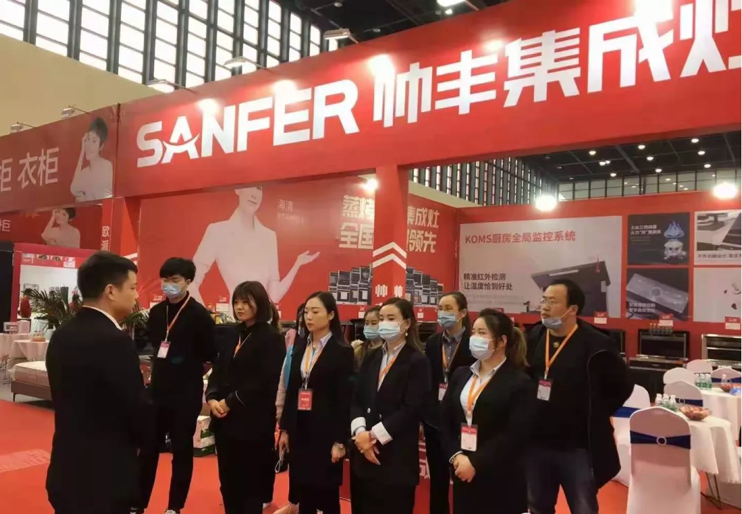 帅丰集成灶郑州华夏家博会签单107台,蒸烤一体集成灶惊艳全场! 帅丰集成灶郑州华夏家博会签单107台,蒸烤一体集成灶惊艳全场!