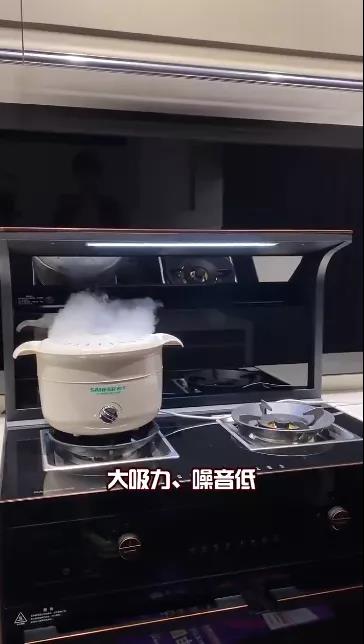 丰厨故事│跟着800W+粉丝的家居博主买集成灶,少花冤枉钱! 丰厨故事│跟着800W+粉丝的家居博主买集成灶,少花冤枉钱!