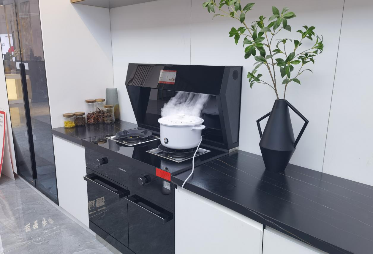 市场聚焦:在大国品牌帅丰集成灶身上,读懂消费者喜爱的五大消费趋势 市场聚焦:在大国品牌帅丰集成灶身上,读懂消费者喜爱的五大消费趋势