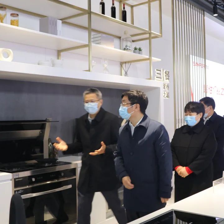 行业标杆,彰显丰采|绍兴市委副书记、代市长施惠芳一行莅临帅丰调研指导! 行业标杆,彰显丰采|绍兴市委副书记、代市长施惠芳一行莅临帅丰调研指导!