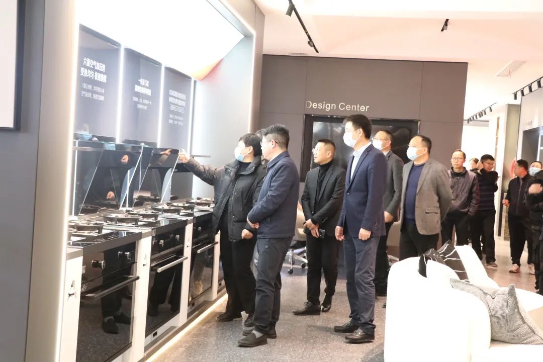 今日快讯|江西省德兴市市委书记杨秀福一行考察调研帅丰电器